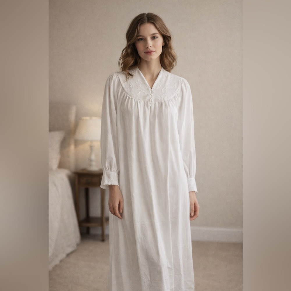 Le Voys Size xs Vintage White Zip Robe Peignoir Lingerie Nightgown Retro Y2K 80s